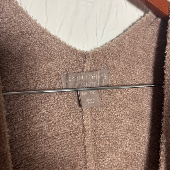 Barefoot Dreams CozyChic Lite Weekend Wrap Brown- One Size - Picture 2 of 6